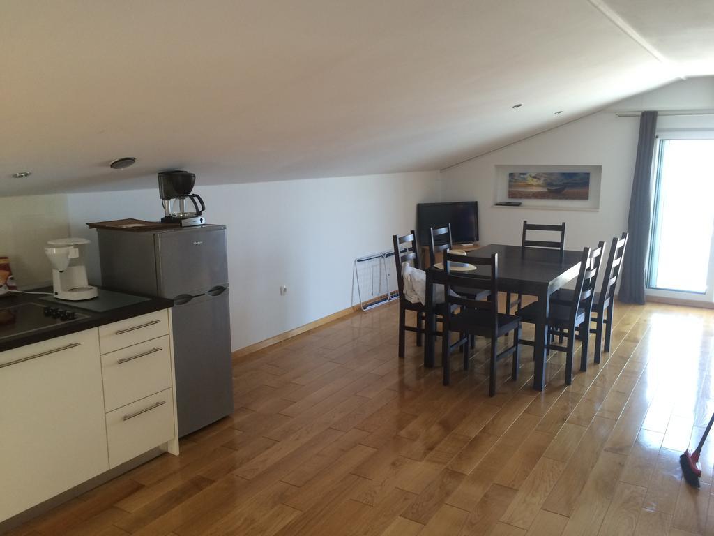 Apartment Susanj Karlobag Zewnętrze zdjęcie